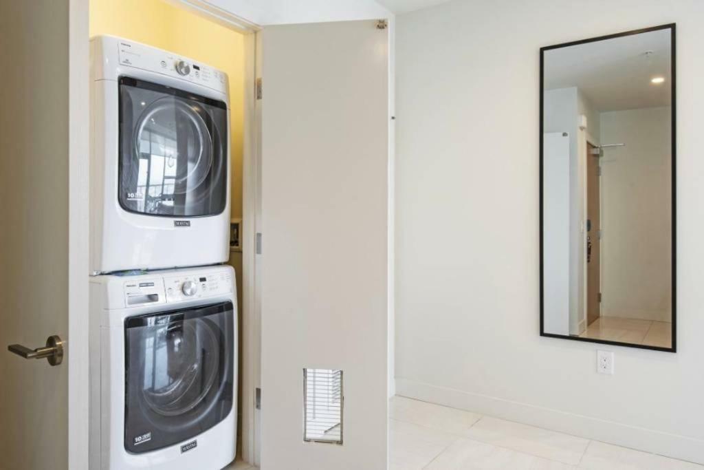 Apartamento Luxurious Highrise 2b 2b Heart Of Downtown La *